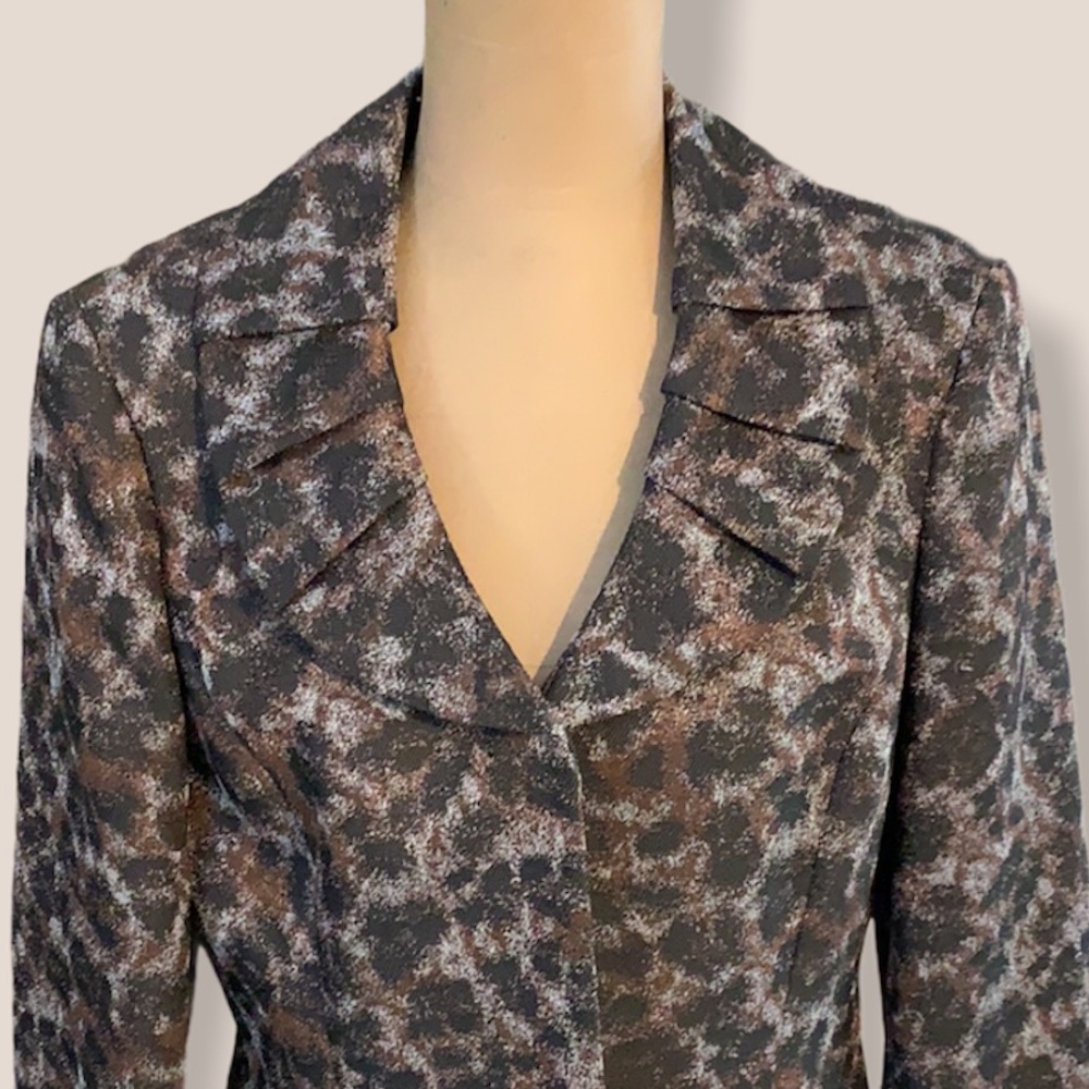 Collections Jacket - Picture 2 of 7